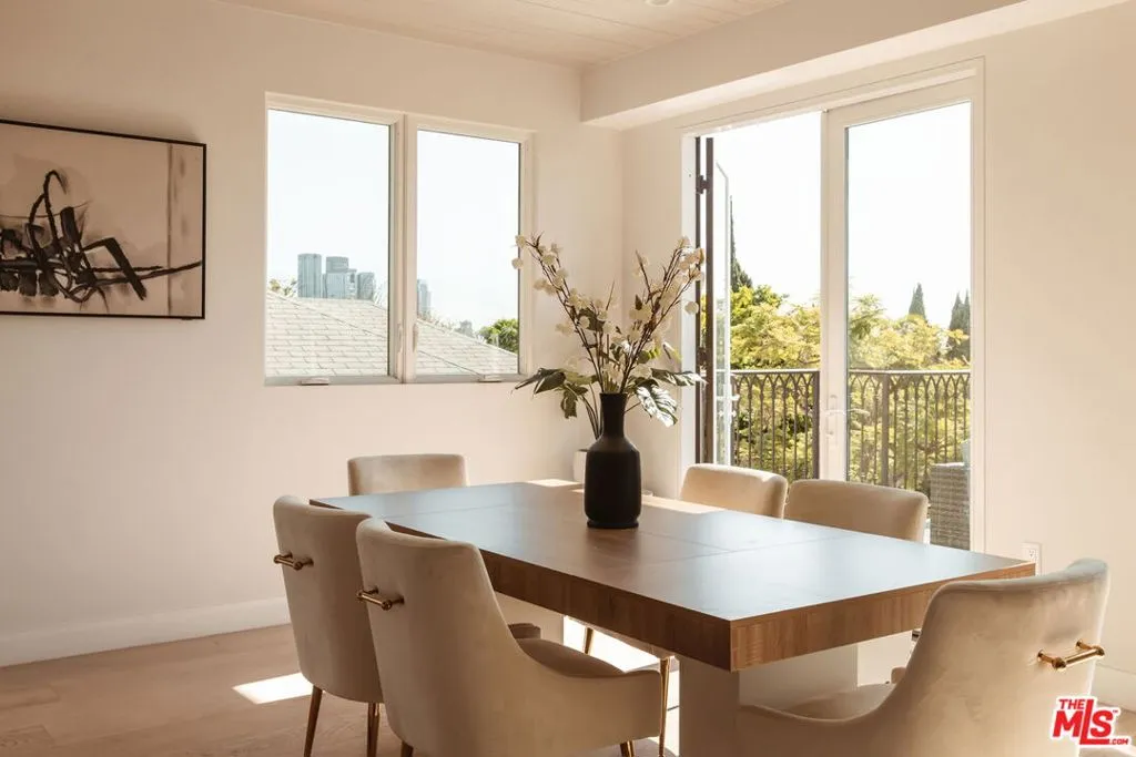 10725 Ashton Avenue 301, Los Angeles, California 90024 home-pic-7